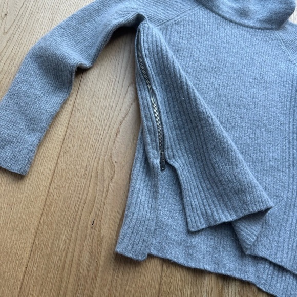VINCE GREY SWEATER WITH SIDE ZIPPER CASHMERE & WOOL BLEND - Picture 6 of 15